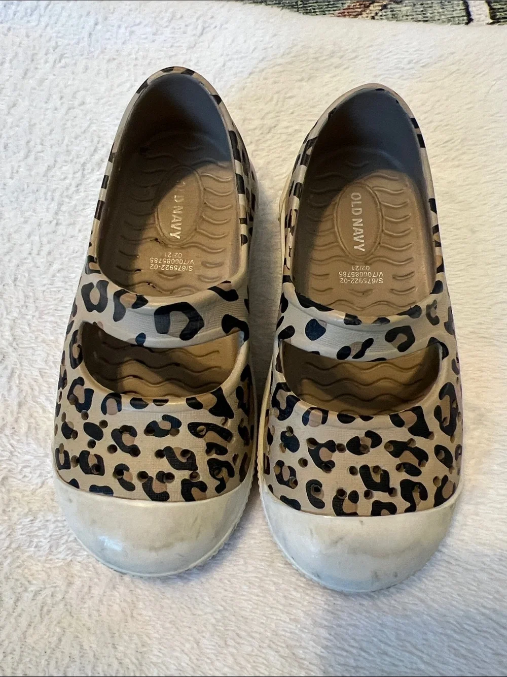 Old Navy Leopard Print Mary Jane Flats - Tan and Black